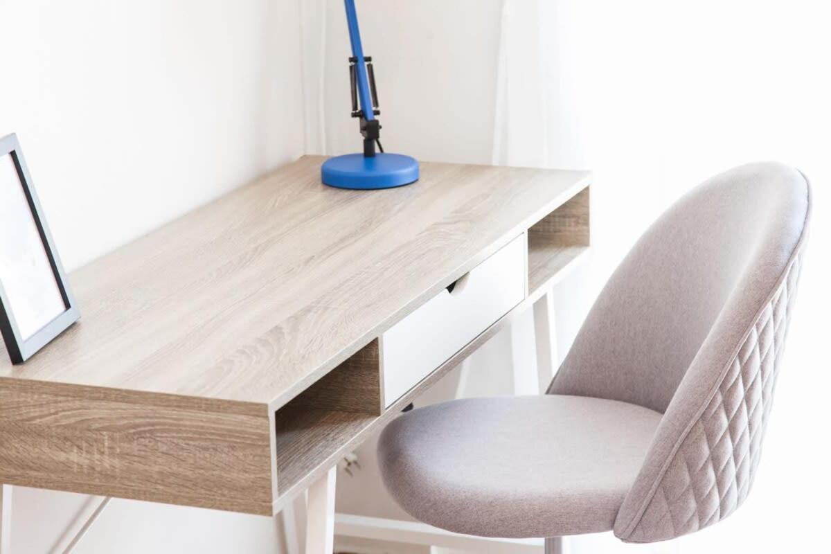 Contemporary Stylish Apartment Located Near Metaxourgeio Area Athens Ngoại thất bức ảnh